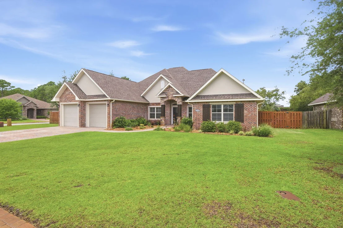 Photo of 5140 Sandy Shores Drive