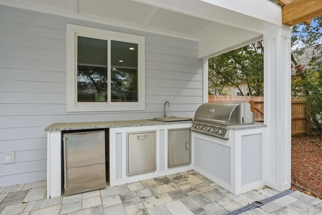 Photo of 465 Seacrest Drive