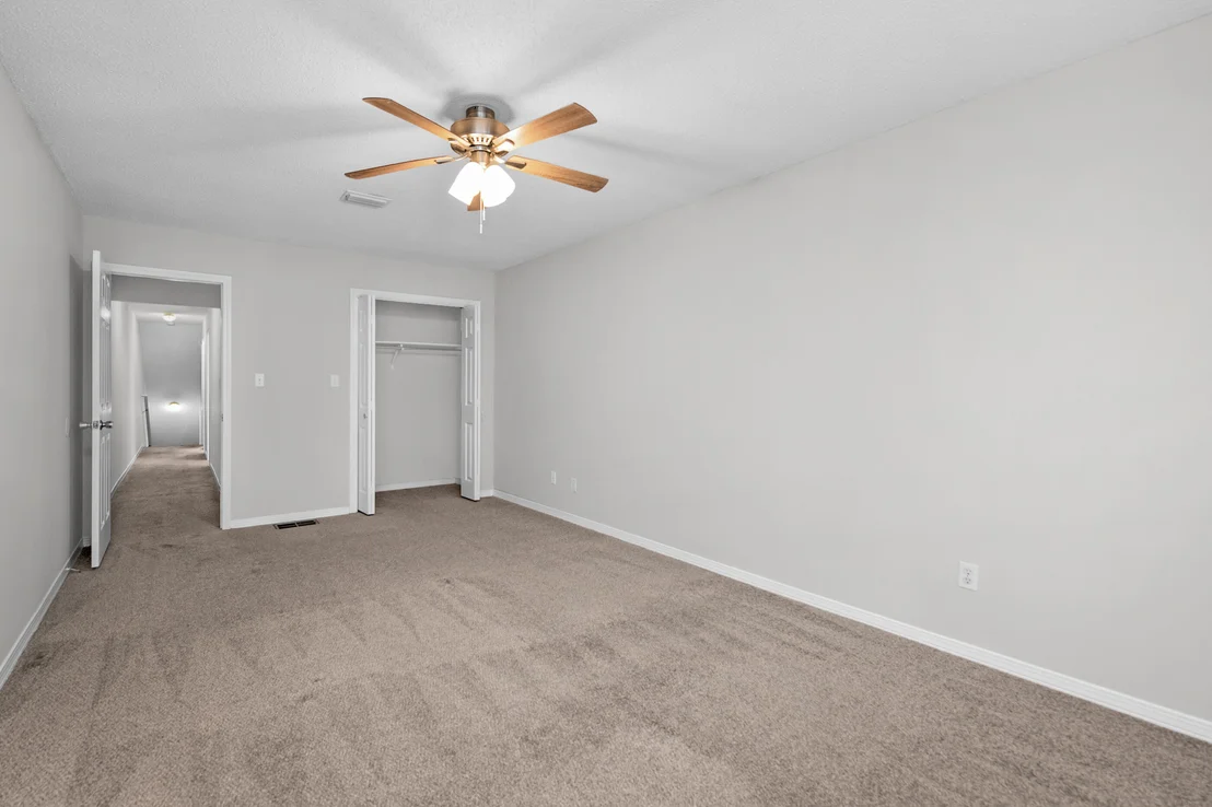 Photo of 106 4th Avenue