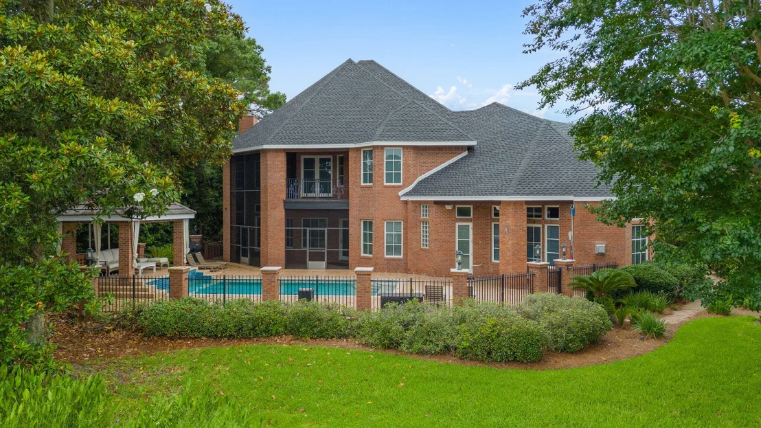 Photo of 4350 Stonebridge Road