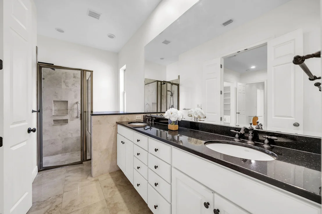 Photo of 2521 Vineyard Lane