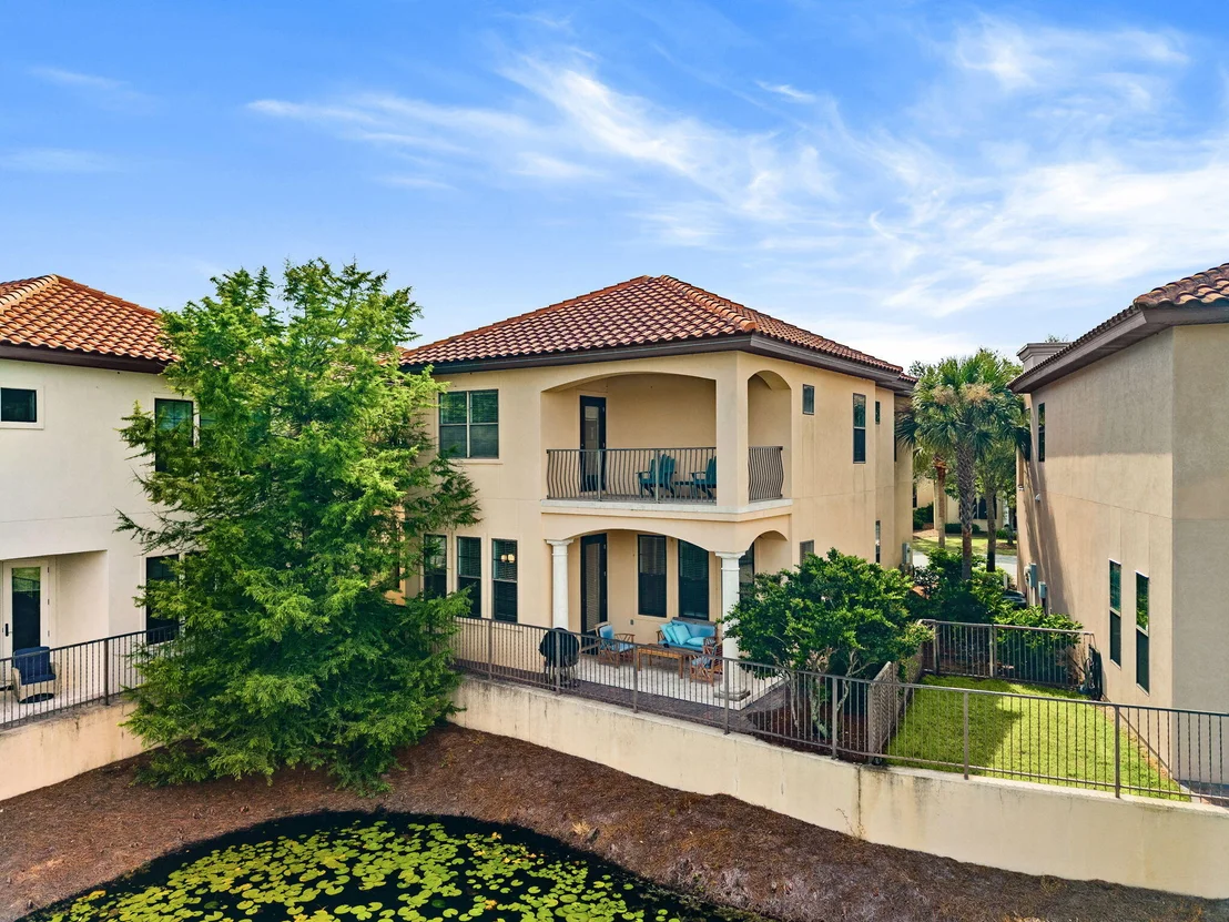 Photo of 1948 Boardwalk Drive