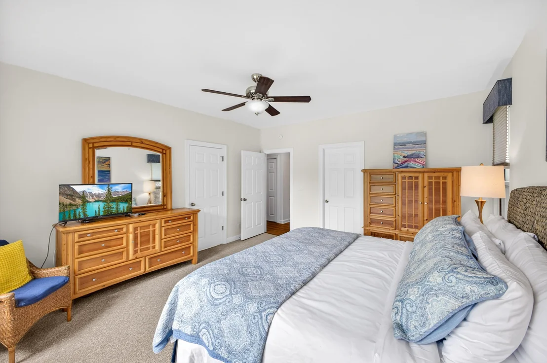Photo of Unit 8563 at 8563 Turnberry Drive