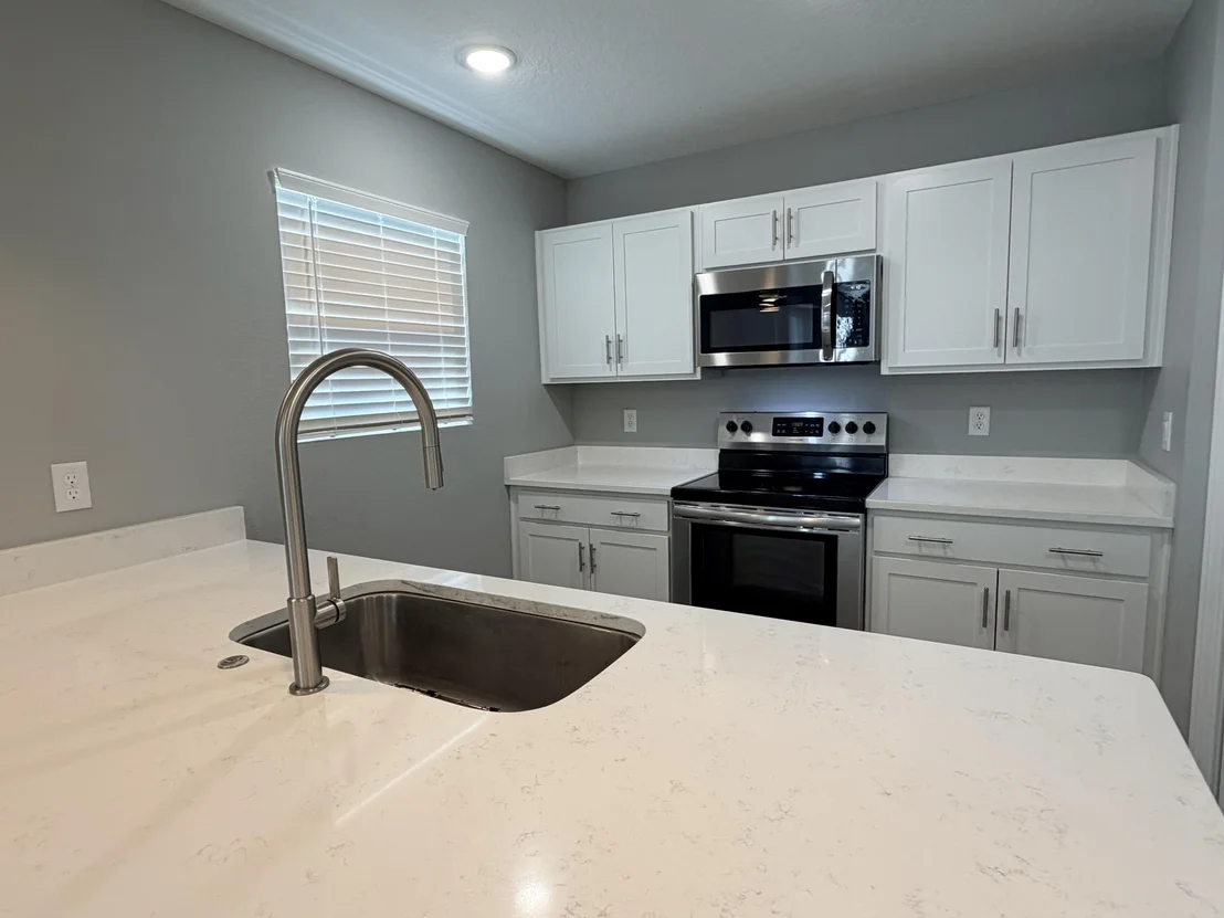 Photo of 4882 Kensington Lane