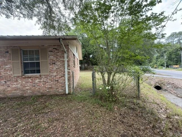 Photo of 516 Forrest Court