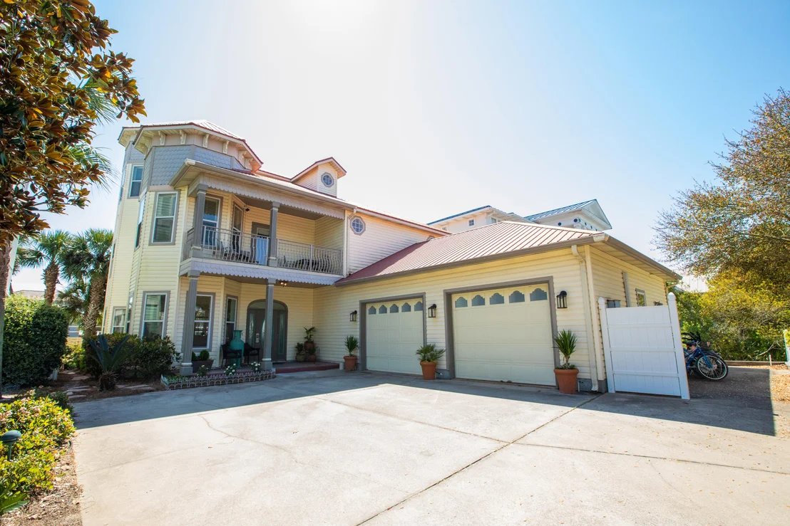 Photo of 4498 Ocean View Drive