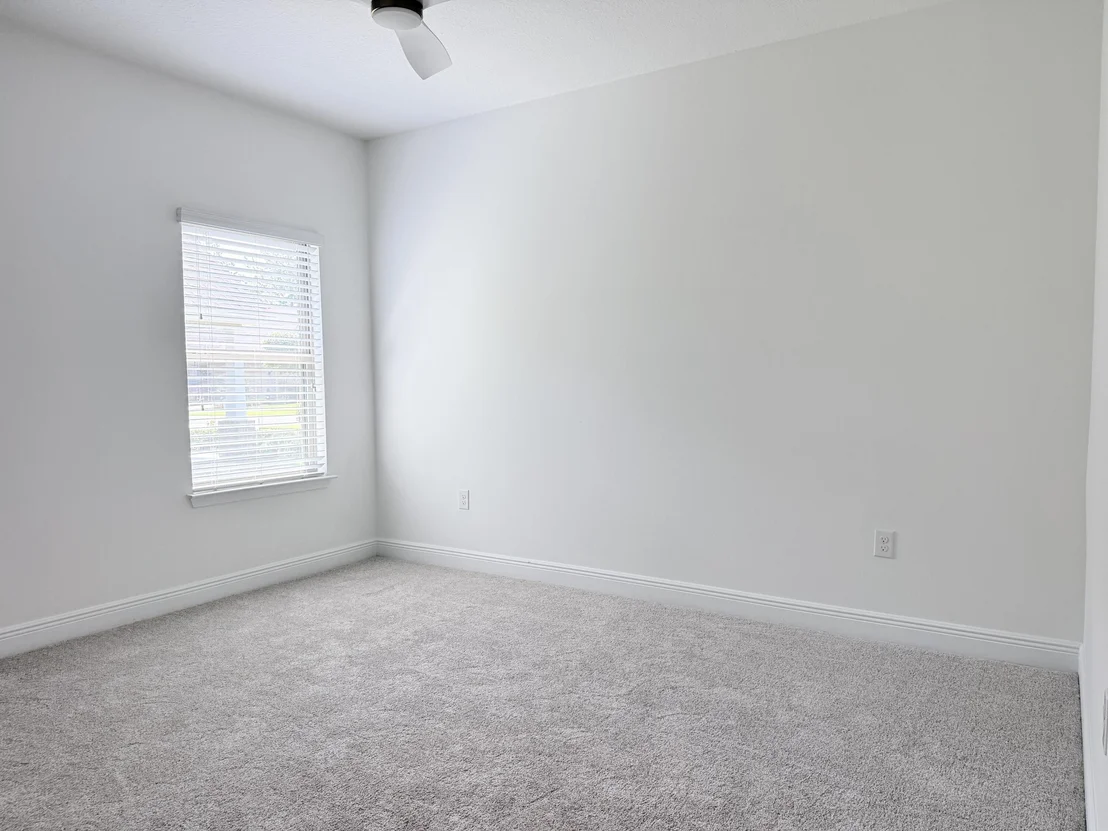 Photo of 379 Whitman Way