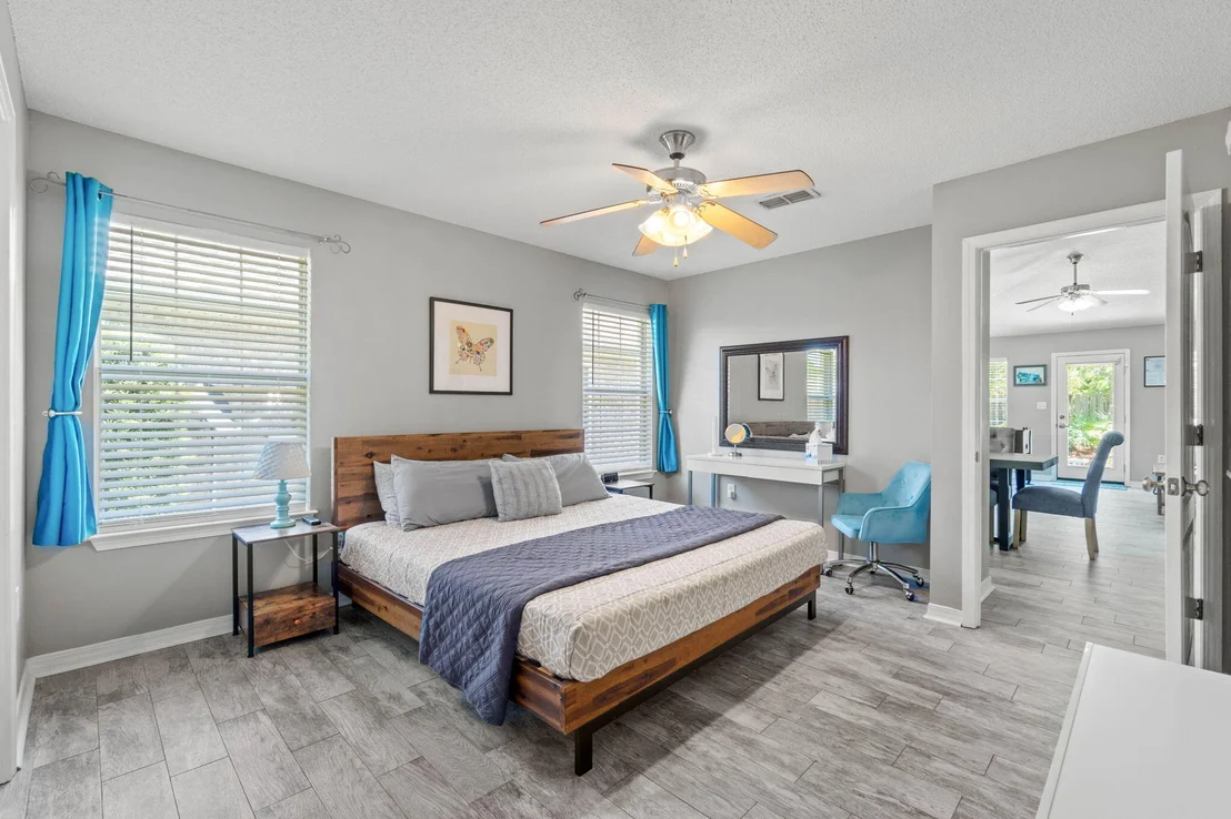 Photo of 439 Sandy Cay Drive