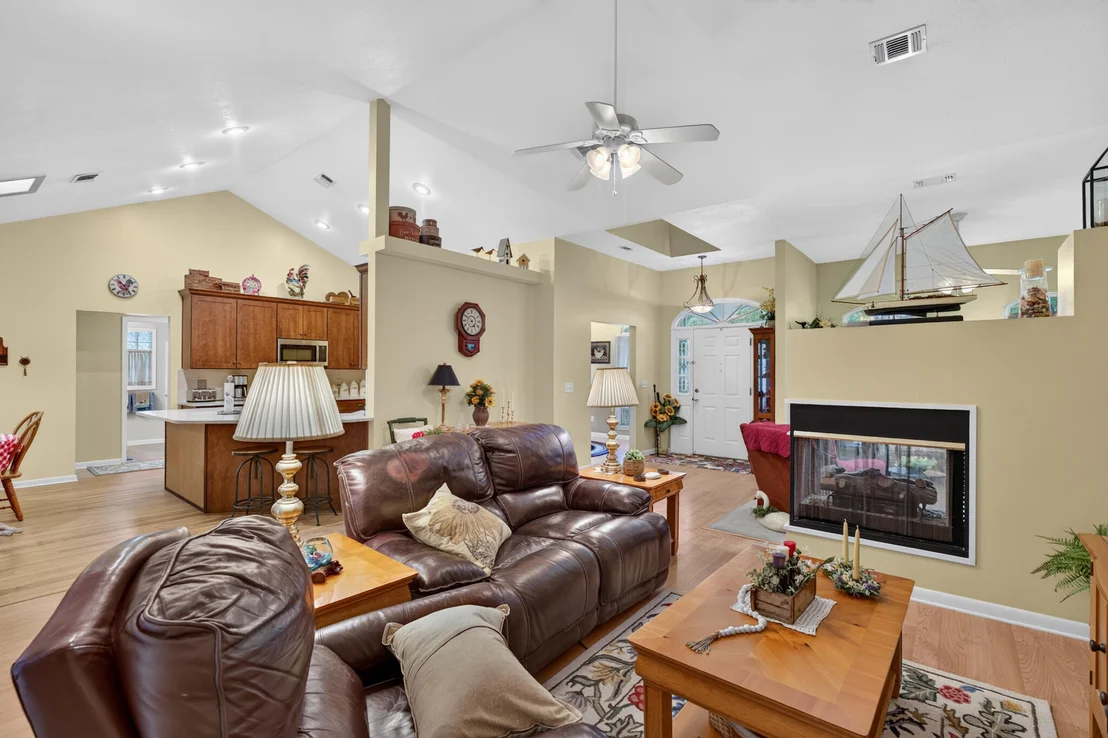 Photo of 6021 Dorchester Place