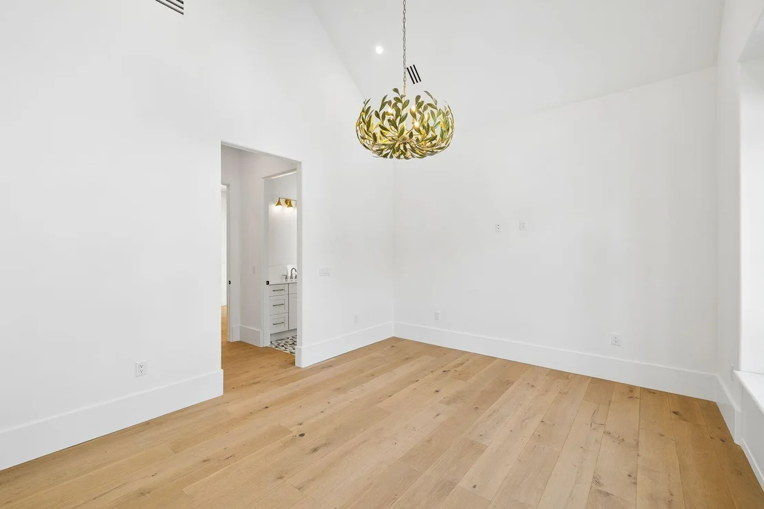 Photo of 105 Eve Circle
