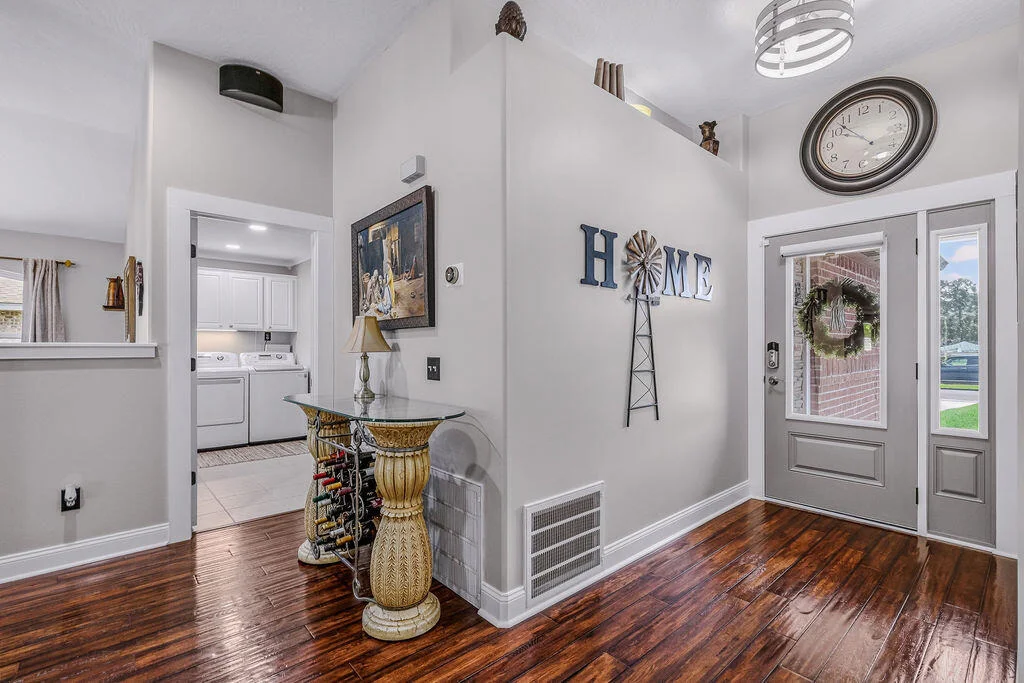 Photo of 2125 Vizcaya Drive