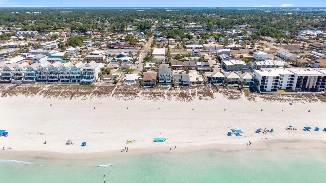 Photo of 8221 Surf Drive