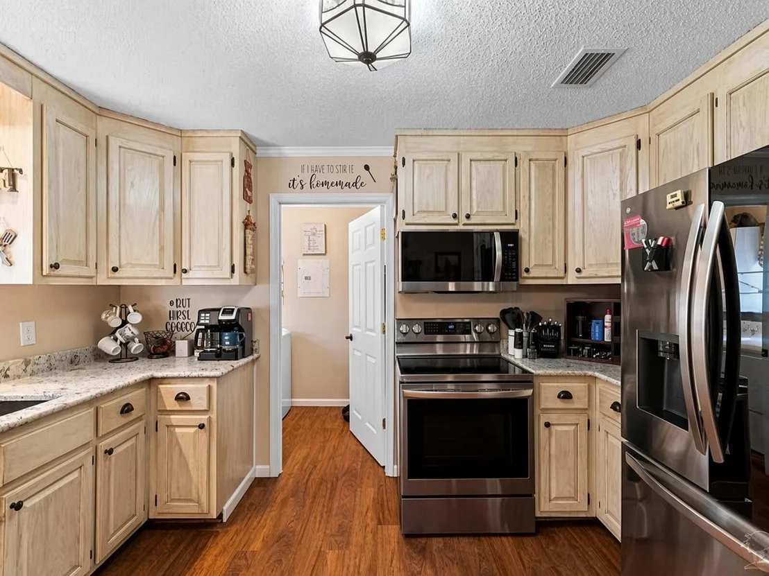 Photo of 9651 Sunnybrook Drive