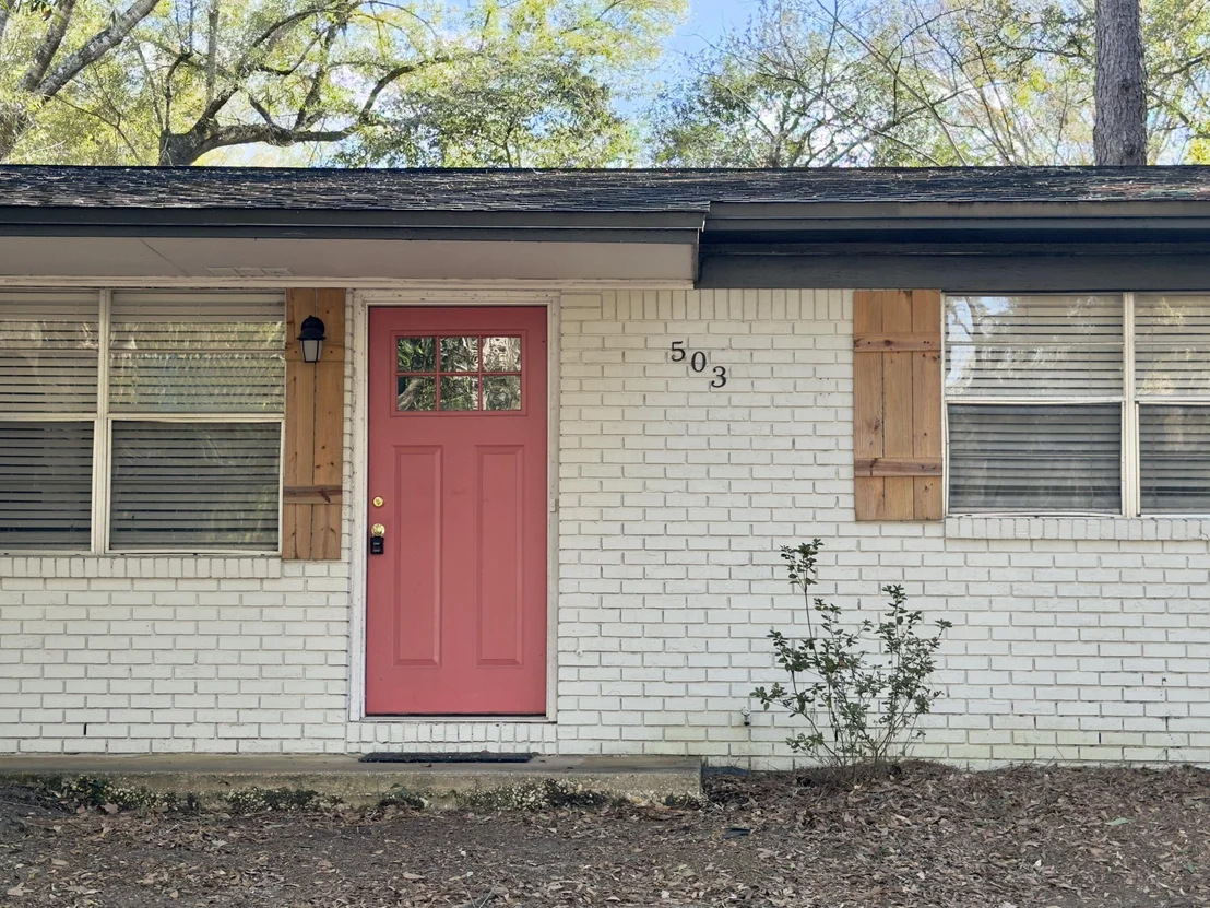 Photo of 503 Tall Pines Street