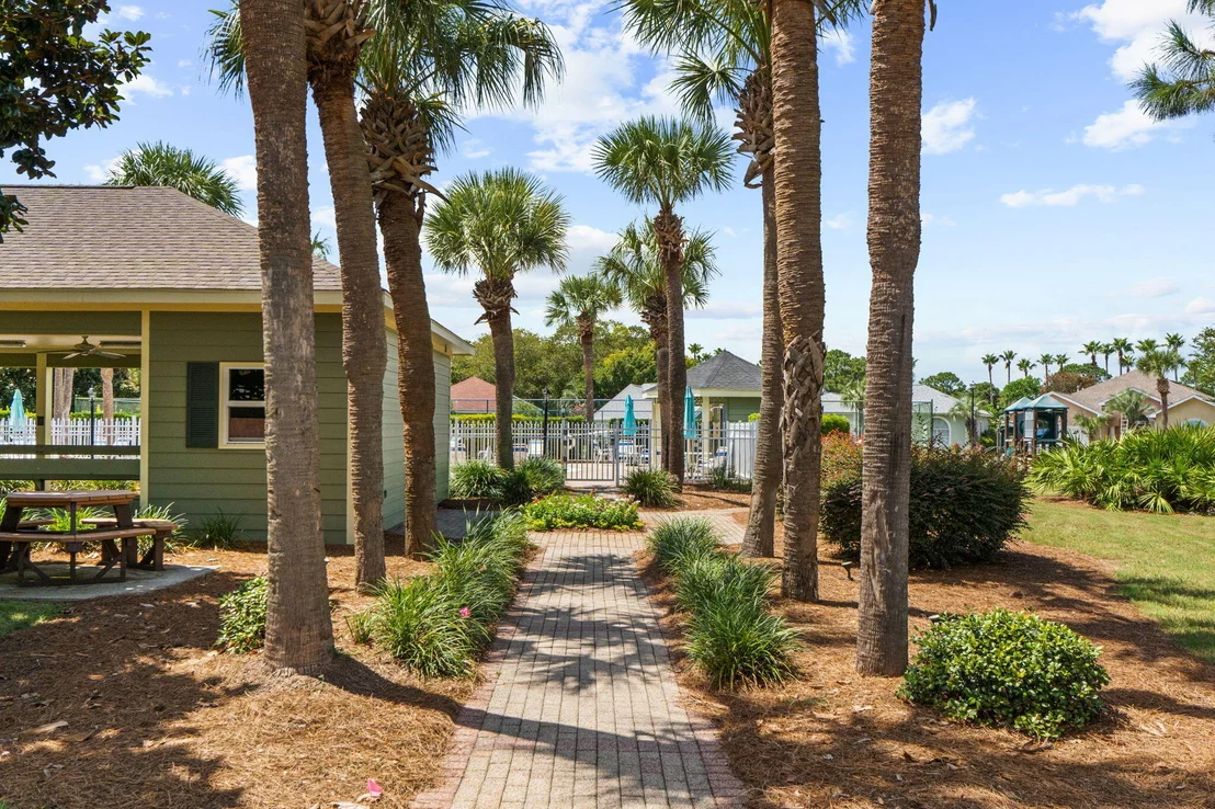 Photo of 70 Hibiscus Lane