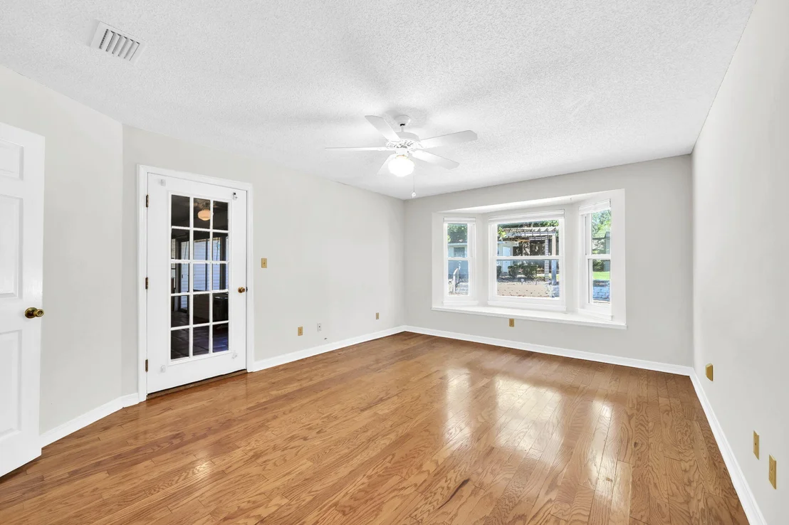 Photo of 2319 Canal Drive
