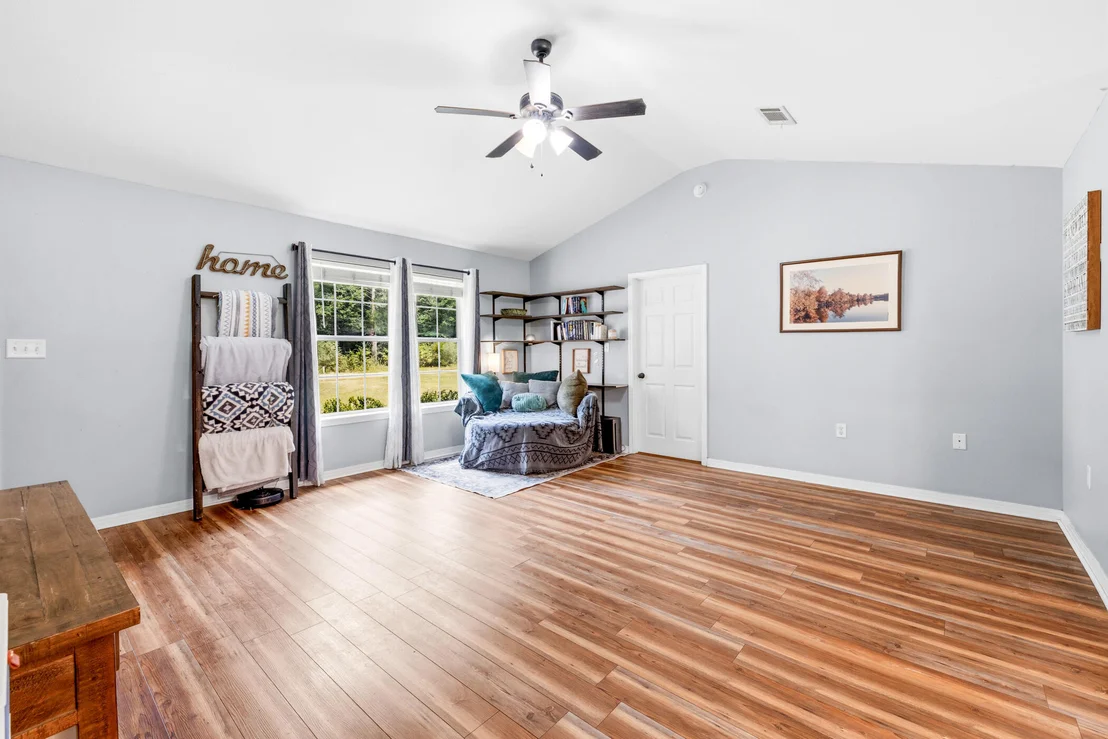 Photo of 978 Grandmas Place