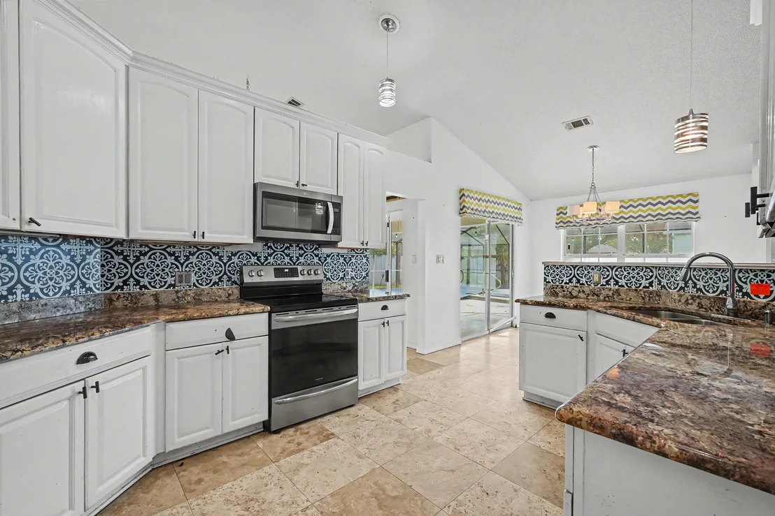 Photo of 1297 Ceylon Drive