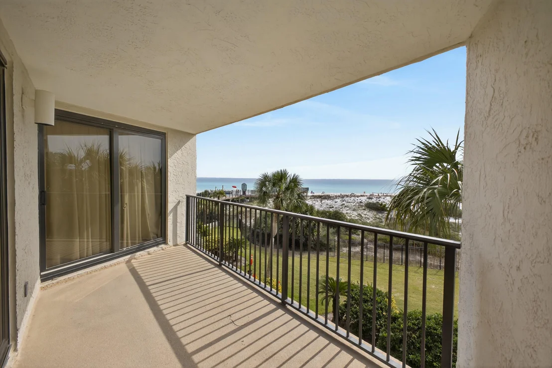 Photo of Unit 4033 at 4033 Beachside One Drive