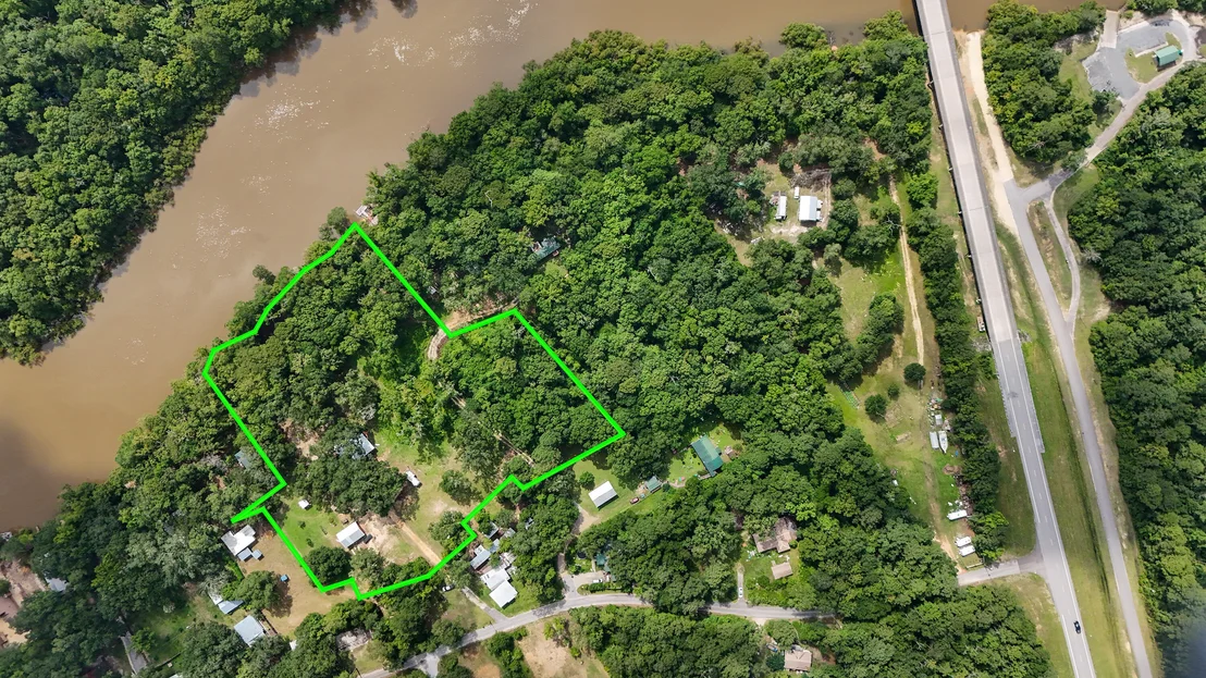 Photo of 70 River Loop