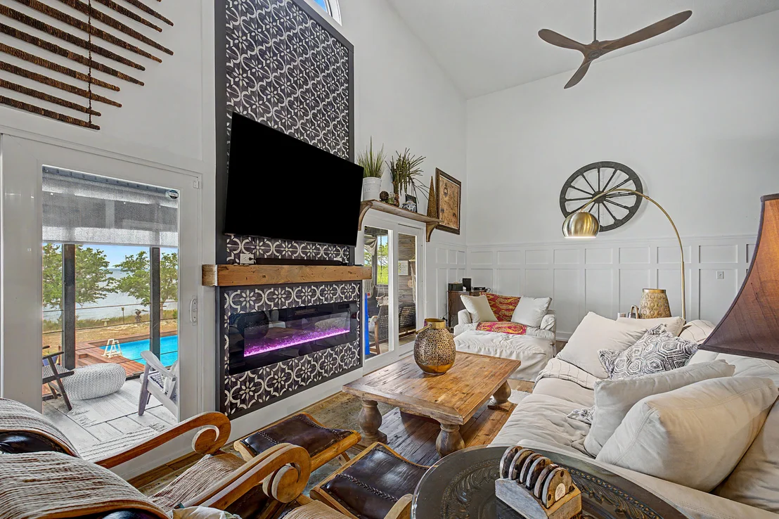 Photo of 1089 Pearson Road