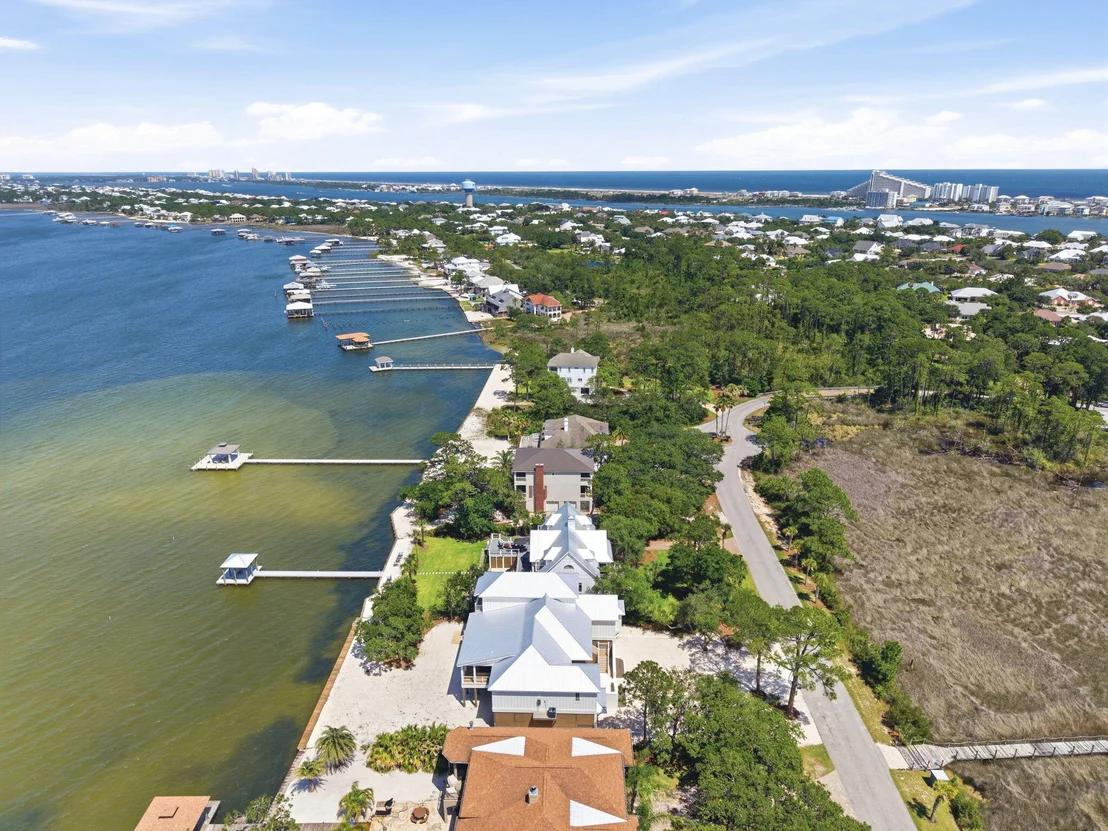 Photo of 31061 Peninsula Drive