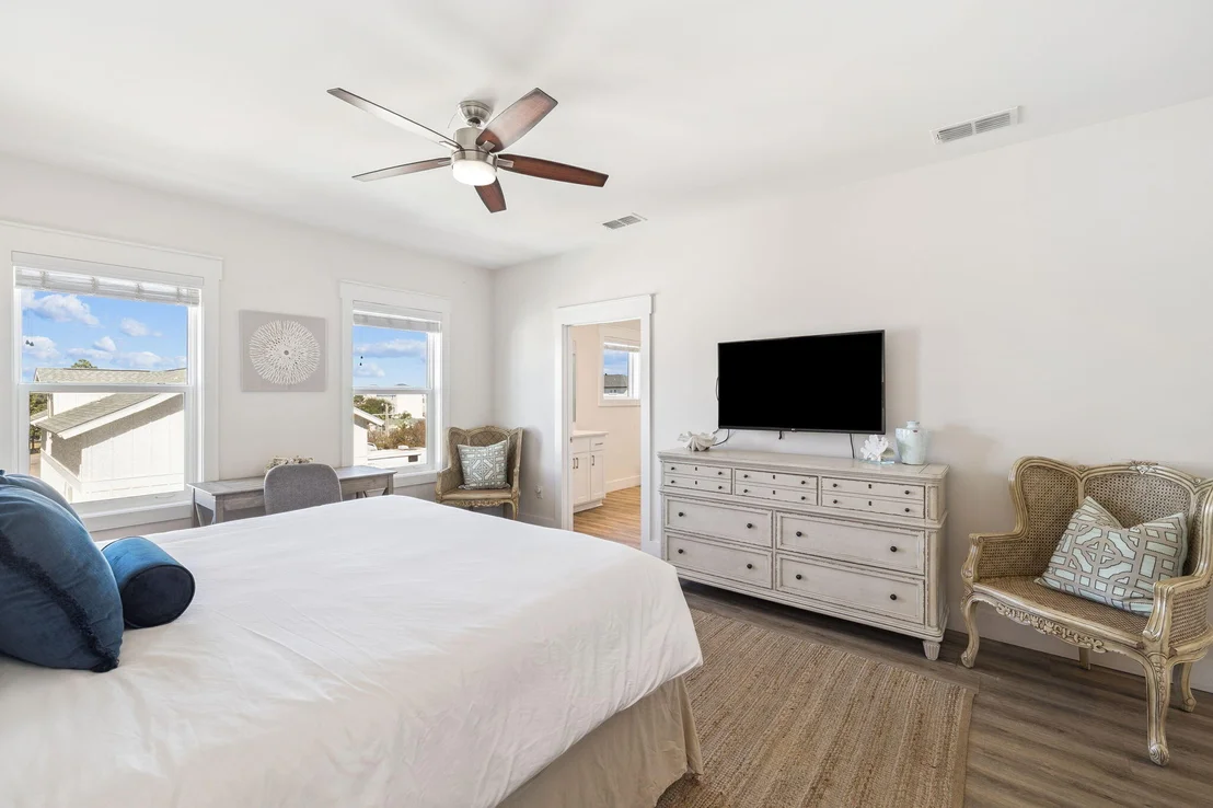 Photo of 10 Blue Surf Lane