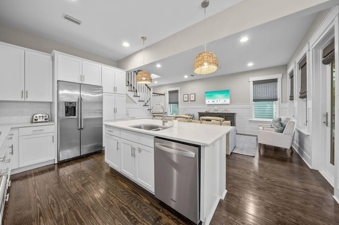 Photo of 689 Flatwoods Forest Loop