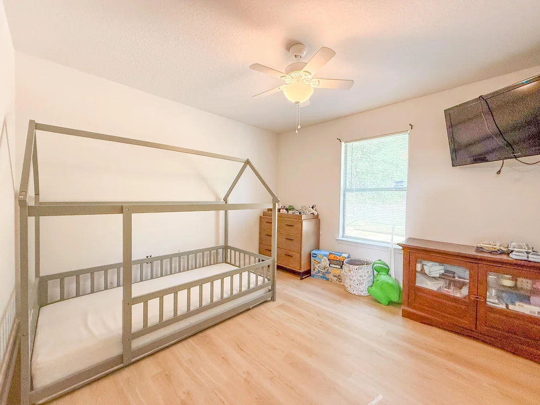Photo of 6214 Flash Lane