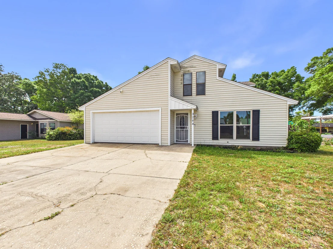 Photo of 3284 Fairview Avenue