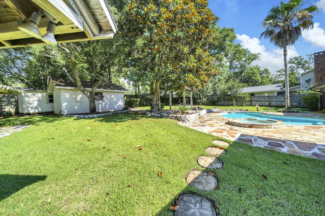 Photo of 2319 Canal Drive