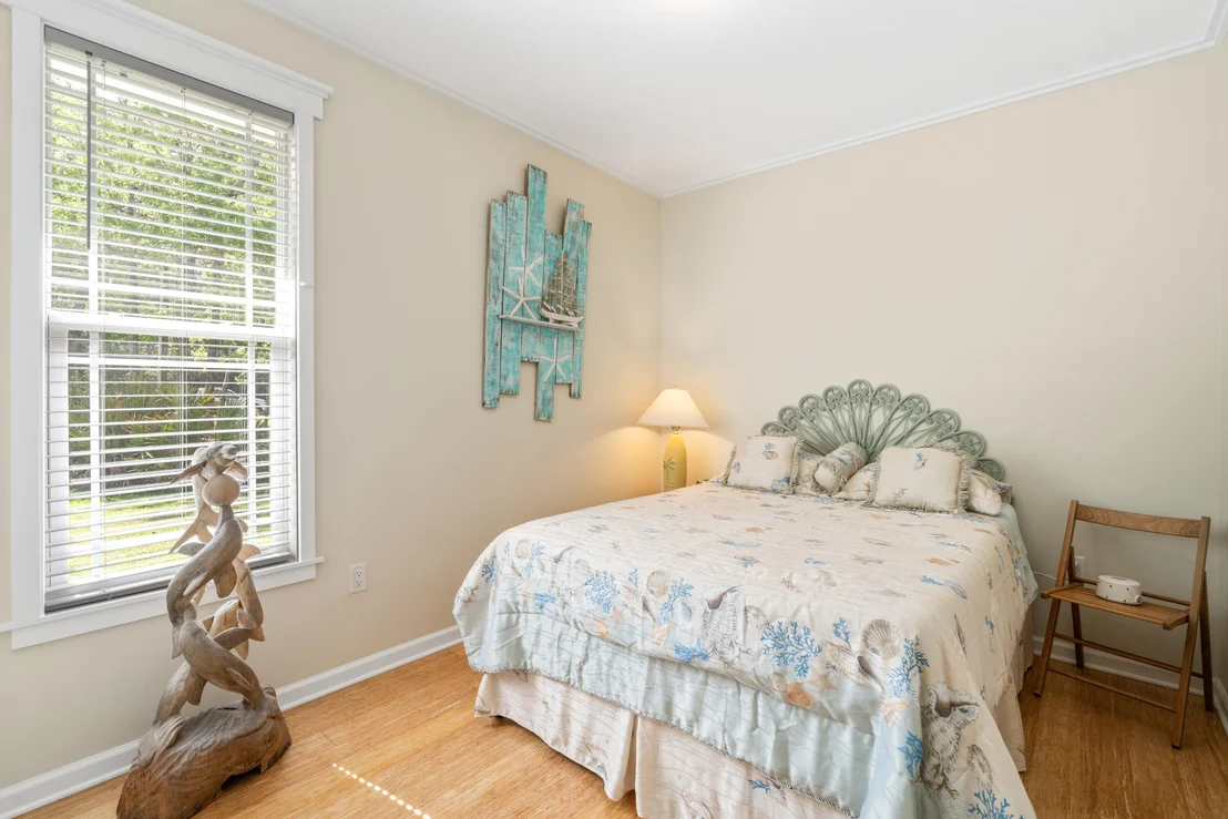 Photo of 528 Bay Grove Road