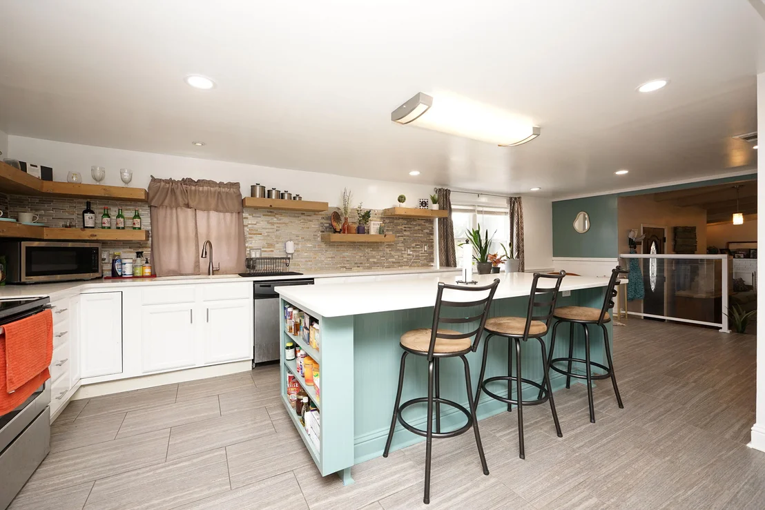 Photo of 10 NW Wright Parkway
