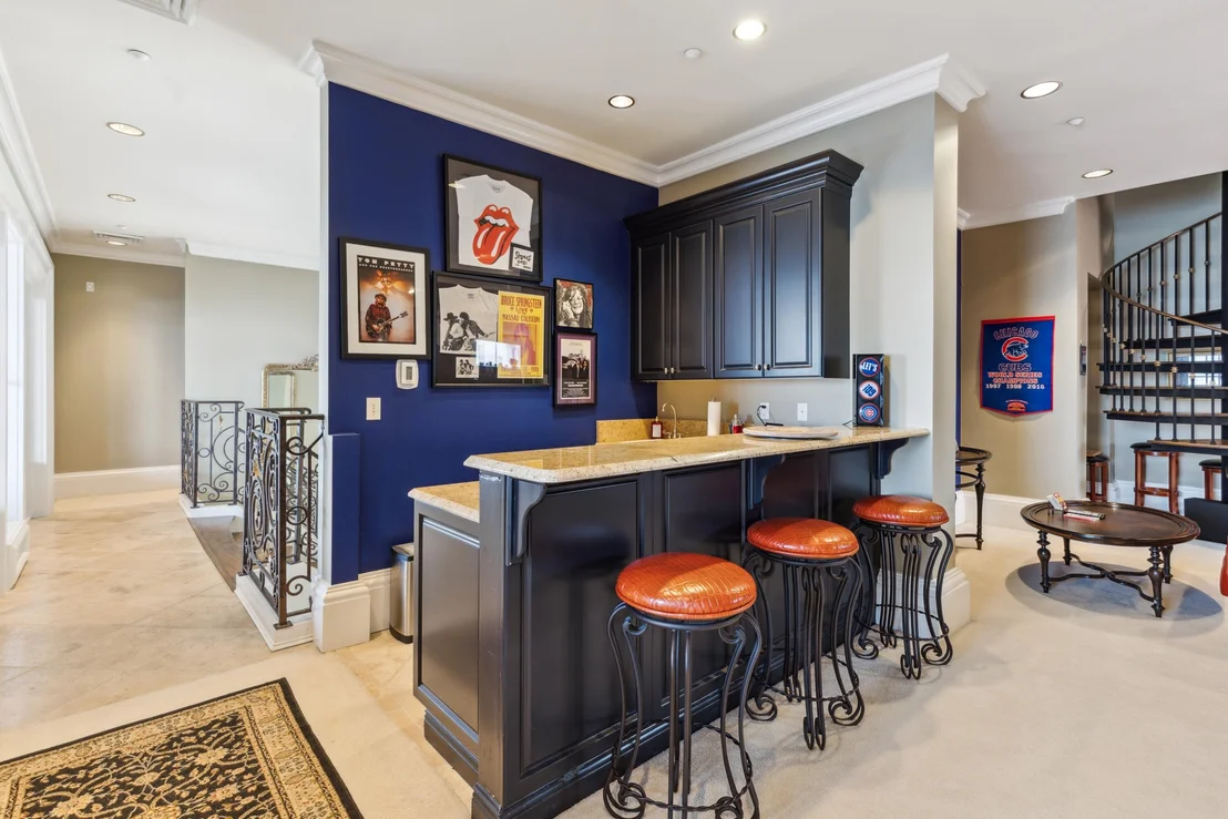 Photo of 4300 Breakwater Drive