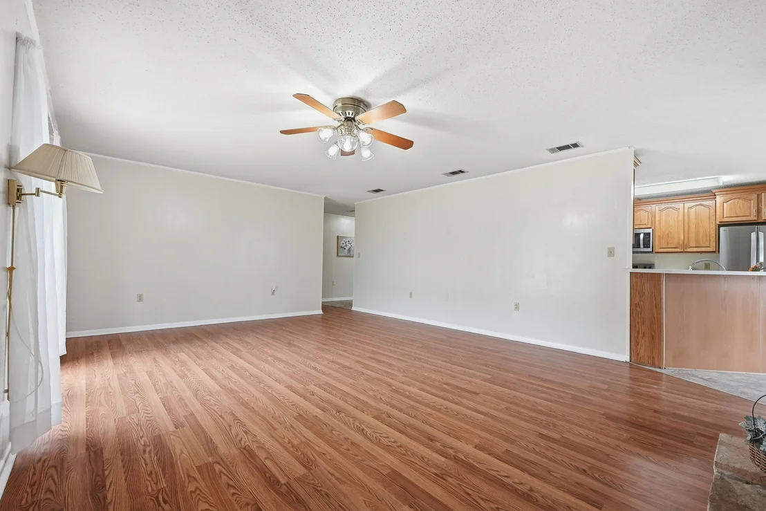 Photo of 269 Echo Circle