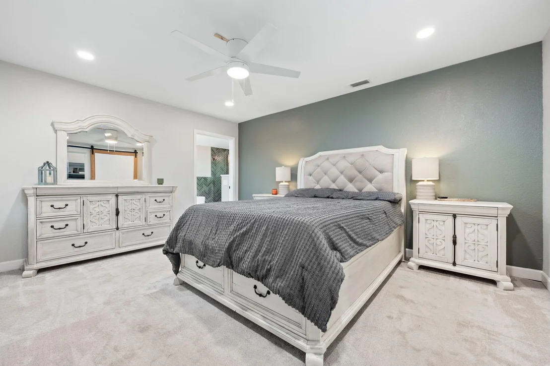 Photo of 255 Edge Avenue