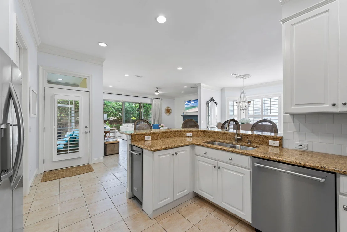 Photo of 130 Cayman Cove