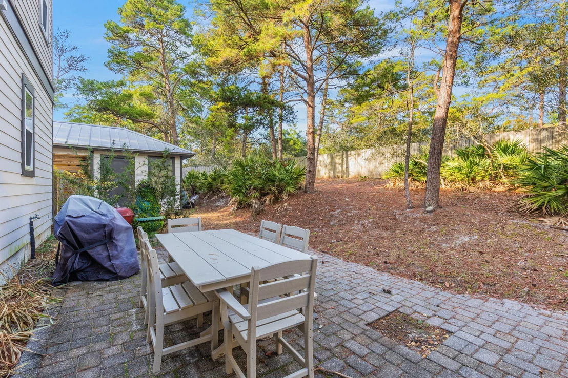 Photo of 714 Allen Loop Drive