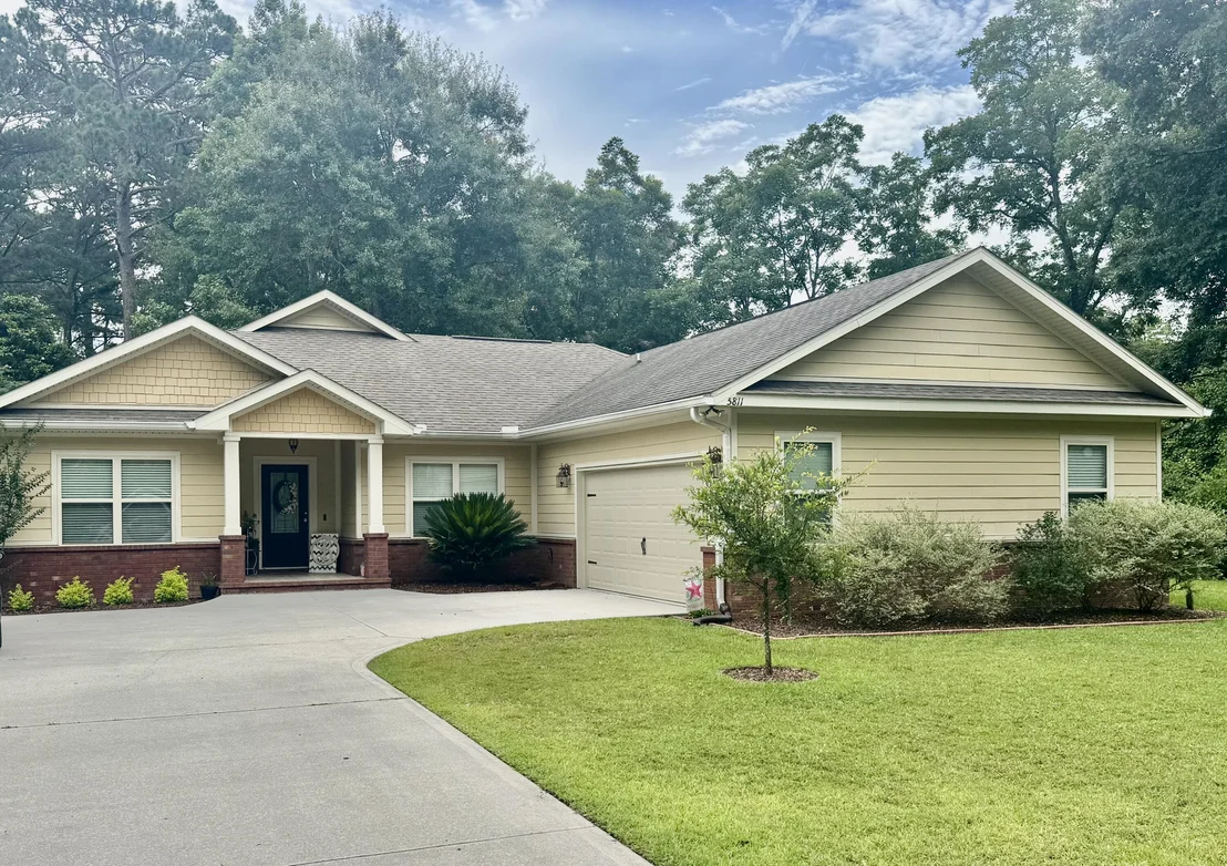 Photo of 5811 Houston Lane