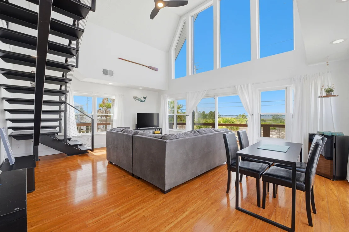 Photo of 7937 White Sands Boulevard