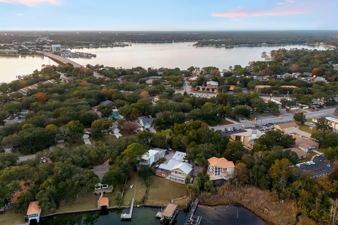Photo of 27 Old Ferry Road