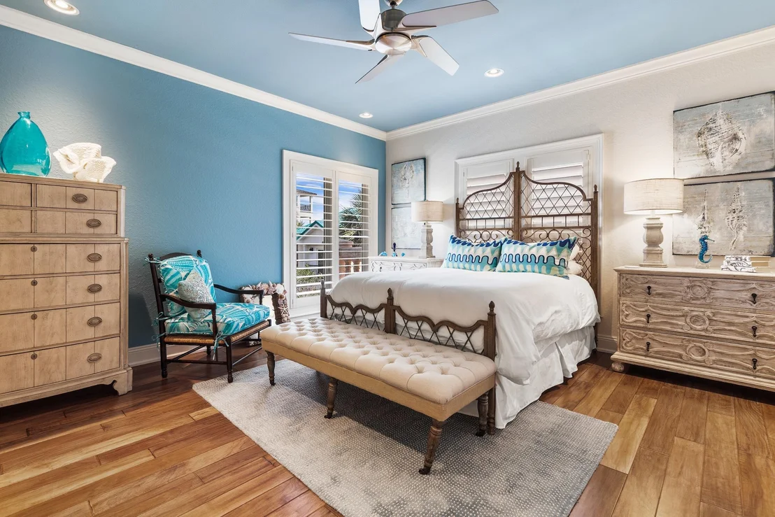Photo of 4772 Ocean Boulevard