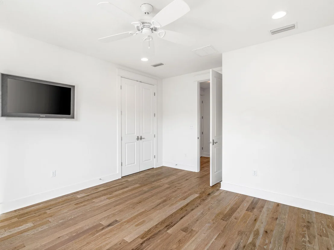 Photo of 112 Cannonball Lane
