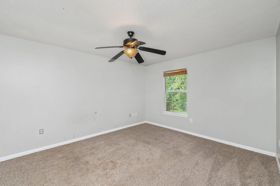 Photo of 10 Flora Cove
