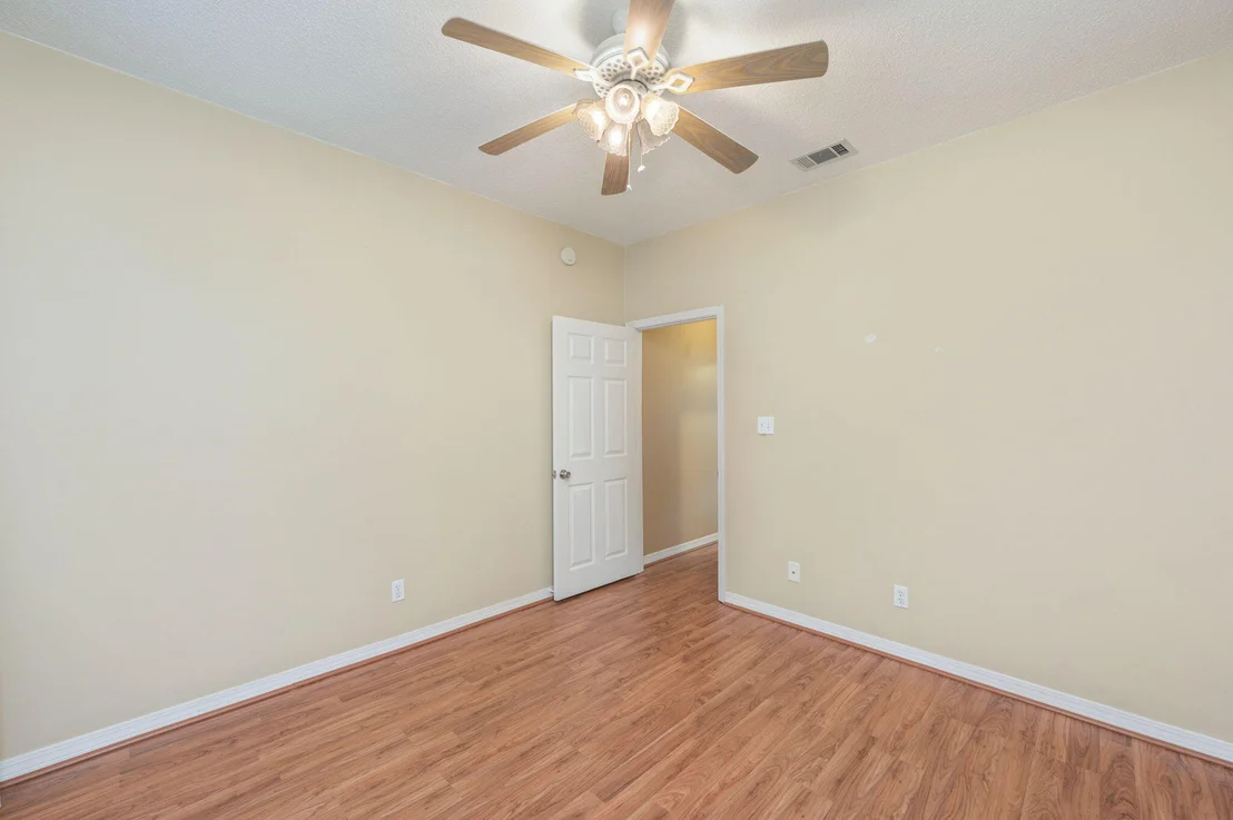 Photo of 5810 Hilary Street