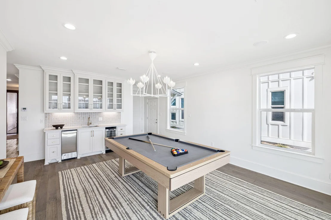 Photo of 714 Harbor Boulevard