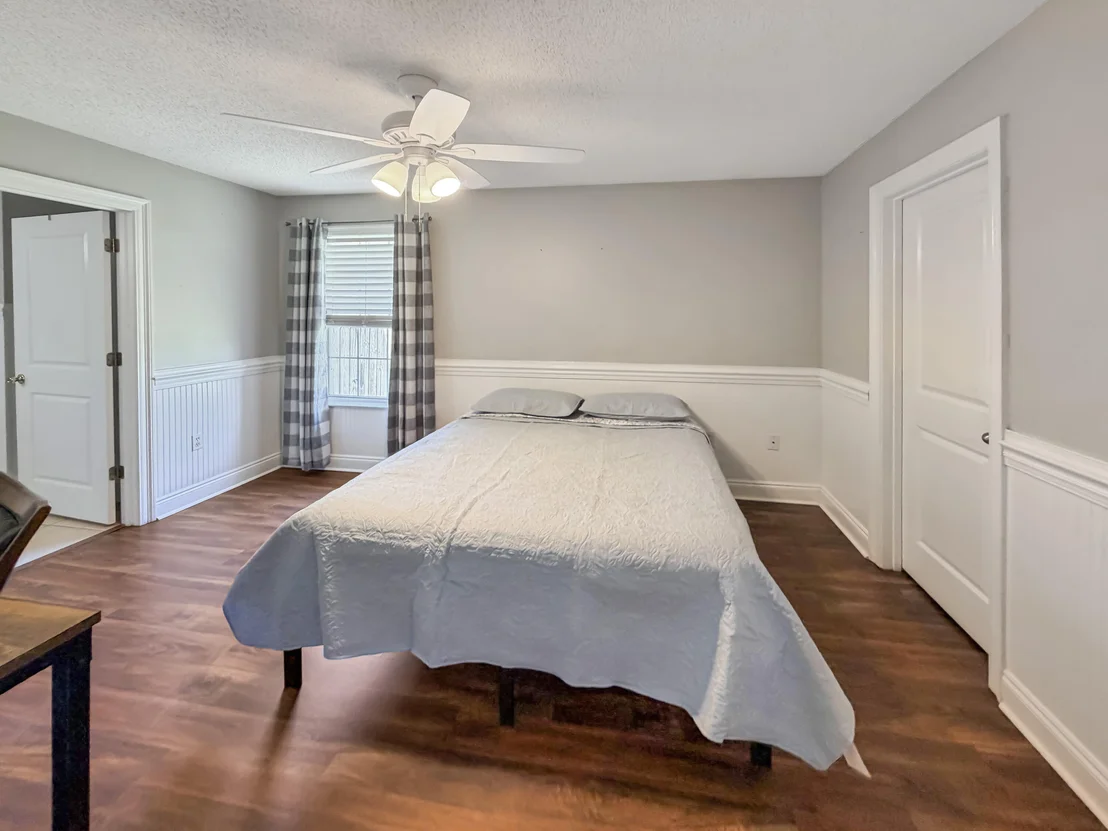 Photo of 3003 Colonial Circle