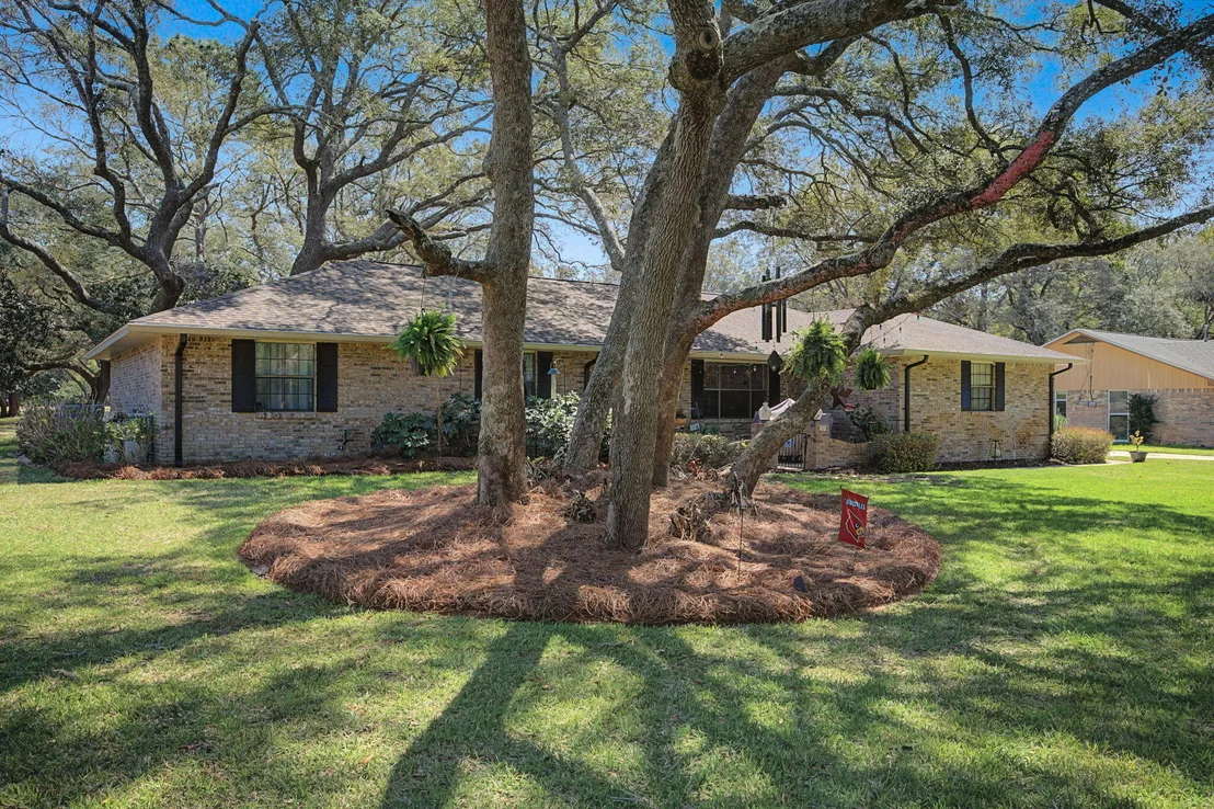 Photo of 907 Jason Drive