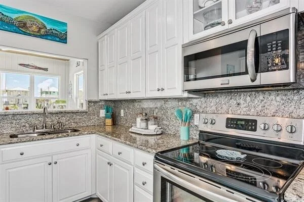 Photo of 7777 White Sands Boulevard