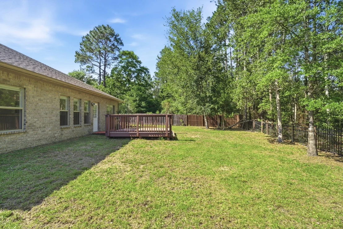 Photo of 106 Crab Apple Avenue